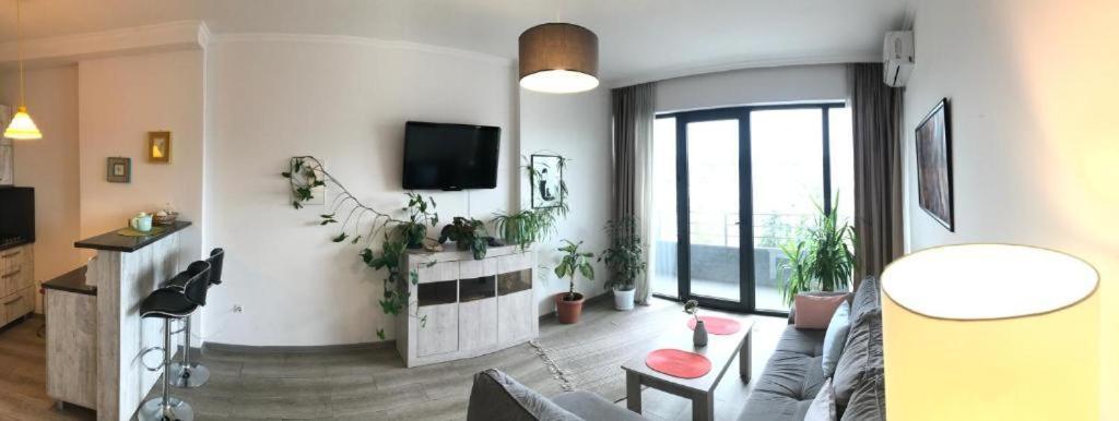 Ameri Plaza Green Apartments Tbilisi Eksteriør billede