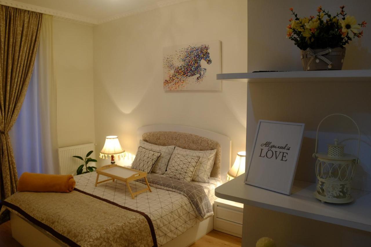 Ameri Plaza Green Apartments Tbilisi Eksteriør billede