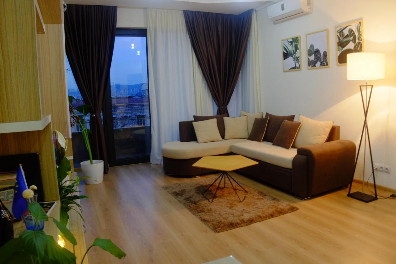 Ameri Plaza Green Apartments Tbilisi Eksteriør billede