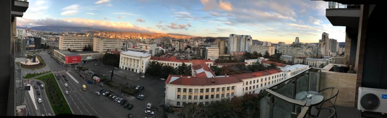 Ameri Plaza Green Apartments Tbilisi Eksteriør billede