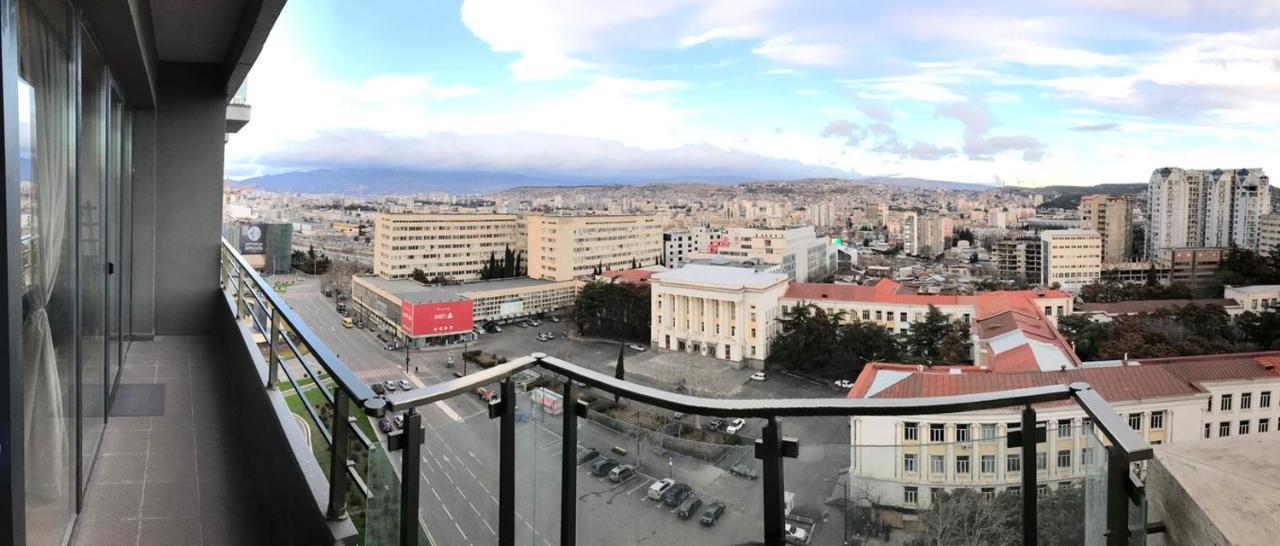 Ameri Plaza Green Apartments Tbilisi Eksteriør billede